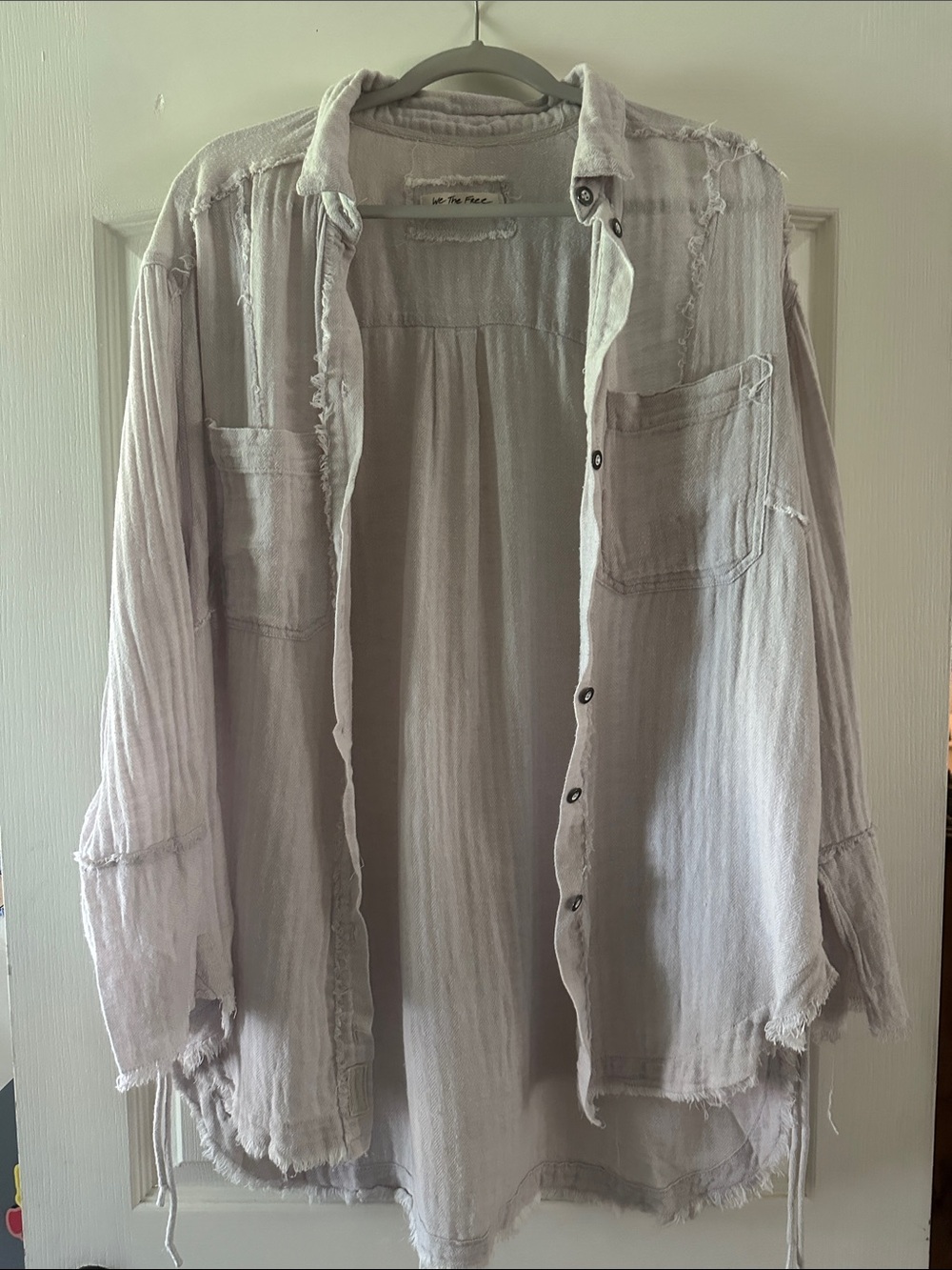 WE THE FREE Distressed Buttondown shirt